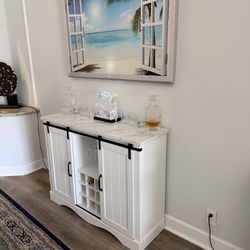 Bar Cabinet - like new condition