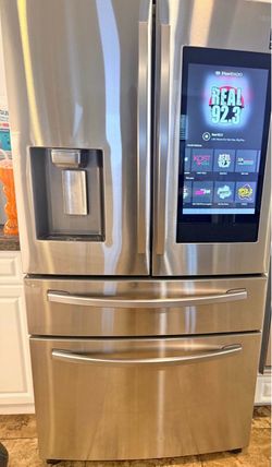 Samsung Family Hub French Door Refrigerator