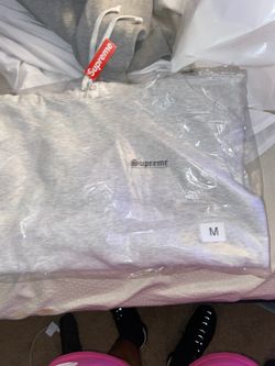 Supreme hoodie