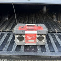 Milwaukee Job Site Radio