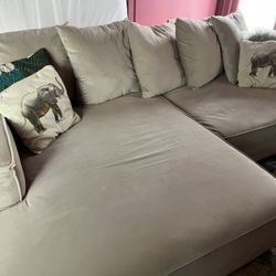 L-Shaped Sectional