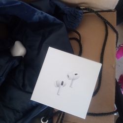 AirPods Pro And Airpods With ANC And Charging Case