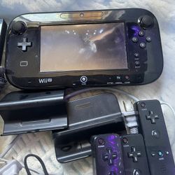 Nintendo Wii U With 10 Games 