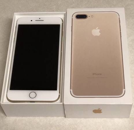 iPhone 7 Plus 32GB Gold FACTORY UNLOCKED (With all accessories)