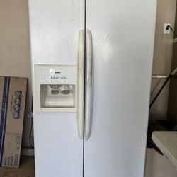 Refrigerator Freezer Combo