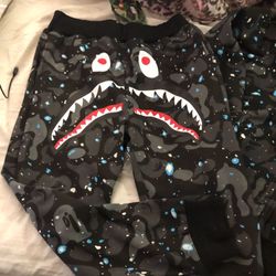 Original Outfit BAPE SPACE CAMO SHARK FULL ZIP DOUBLE  Hoodie & Joggers Pants