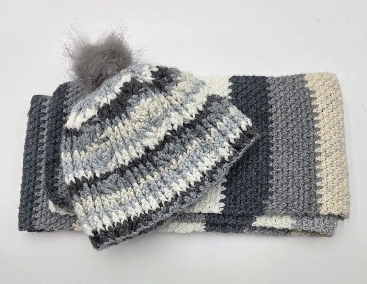 Unisex Scarf And Beanie Set * New*