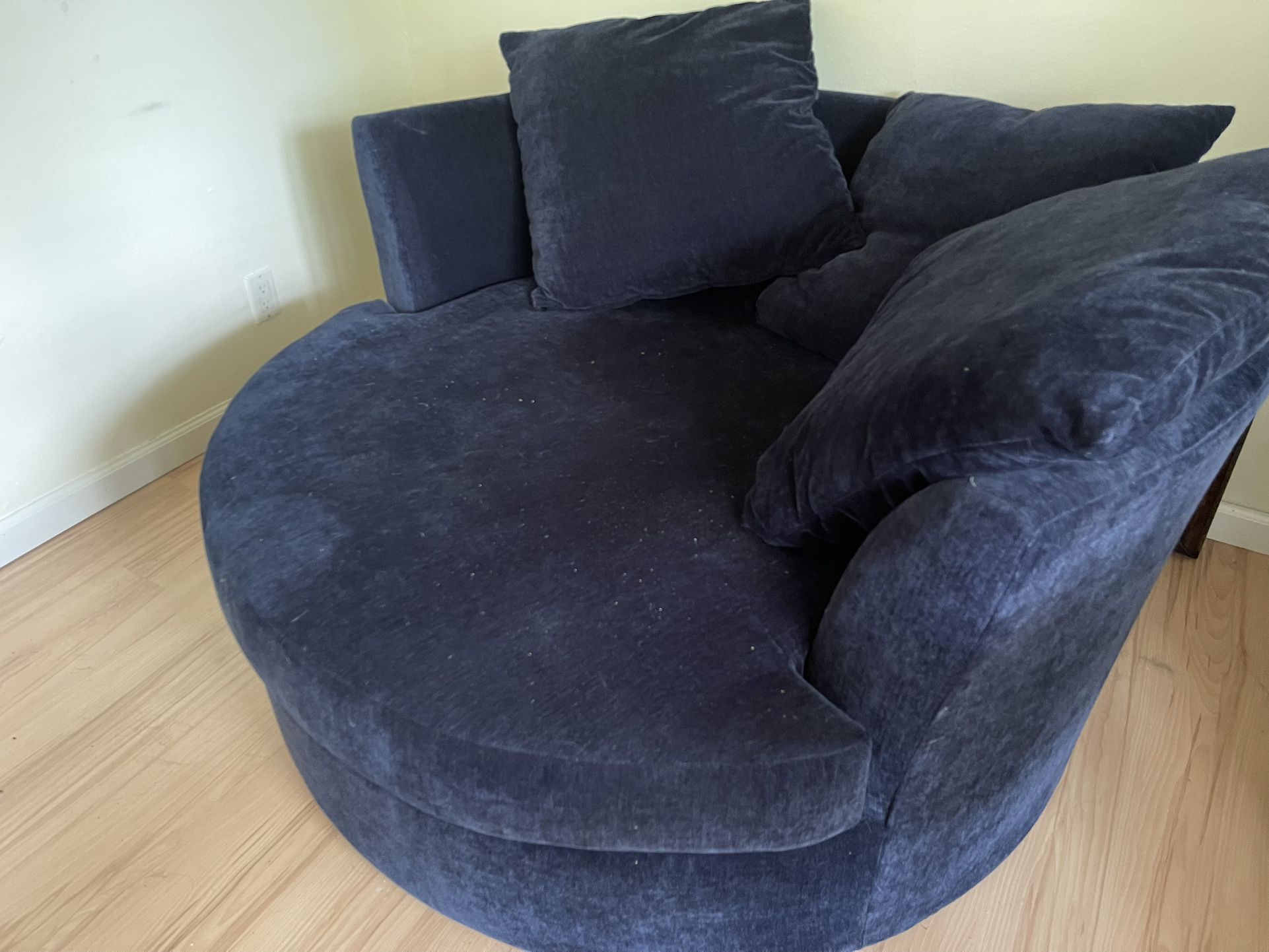 Sofa/Loveseat