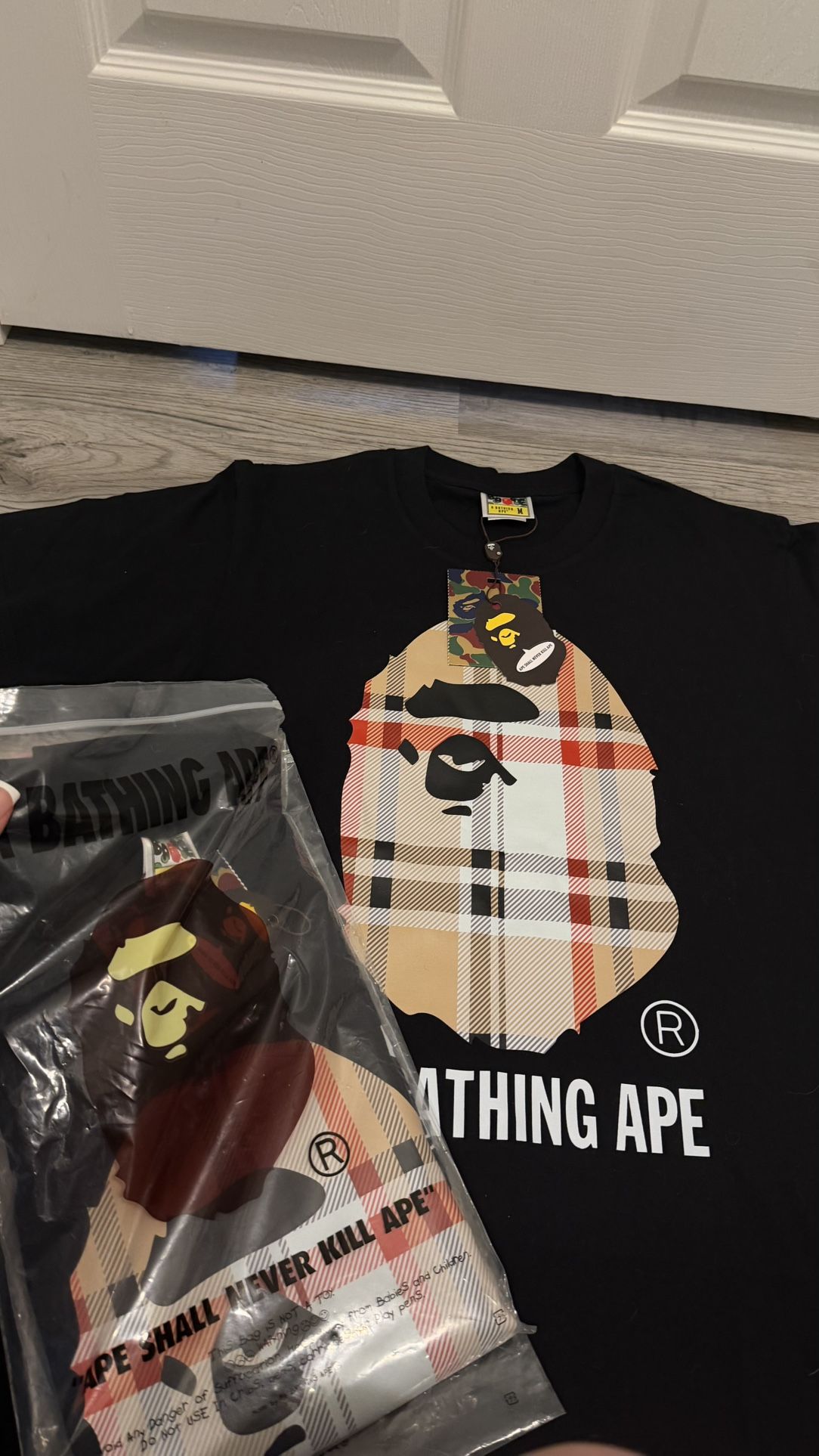 BAPE x Burberry T-Shirt(NEW)