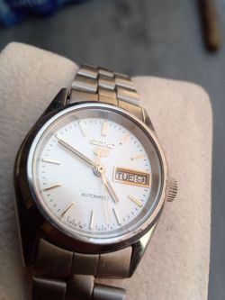 Seiko woman's date 📅 date seiko 5 working