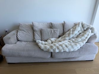 Love seat