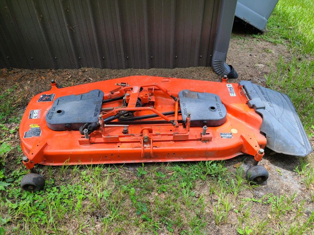Kubota tractor mower deck, 60 inch