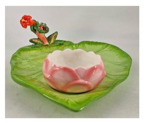🐸 Disney Tiana’s Palace Lily Pad & Lotus Ceramic Serving Set – Princess and the Frog 💚✨