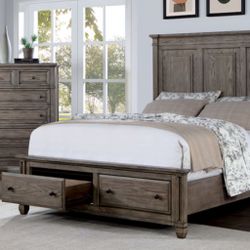 4pc Queen Bedroom Set - Bed Dresser Mirror Nightstand 