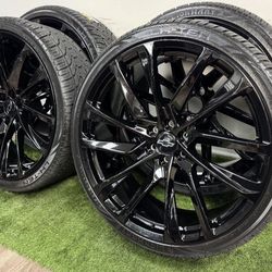 New 26 inch gloss black wheels with 305/30r26 lionhart tires