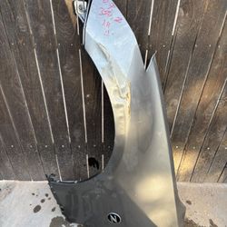 2007 Nissan 350z LH Fender 