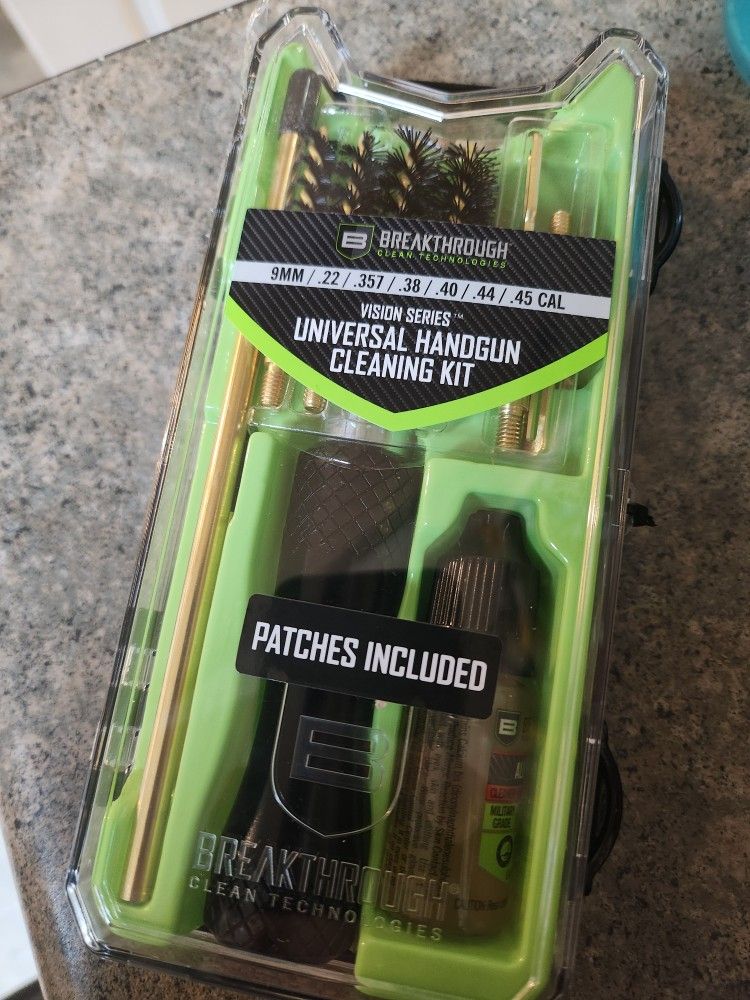Handgun Cleaning Kit 