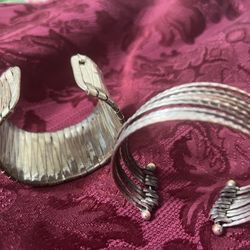 3 SILVER BRACELETS 2 cuff BRACELETS 