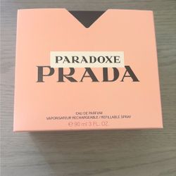 New Prada Paradoxe
