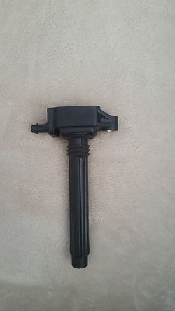 Spark plug coil