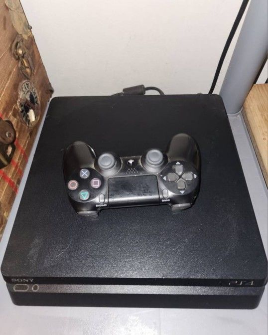 Ps4, Controller, & Games