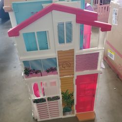Barbie 3 story fold up house