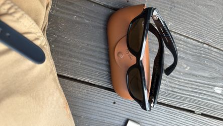 Apple Watch and Ray Ban Recording Glasses