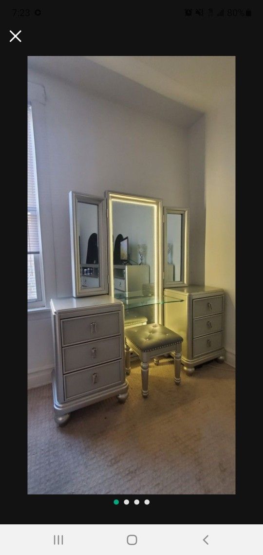 DIVA SET INCLUDES THE BED FRAME, VANITY SET AND THE MEDIA CHEST DRAWER
