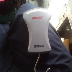 Rapala 25 pound scale measuring tape