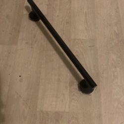 Towel rack