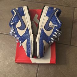 “Jackie Robinson”Nike Dunk  US12