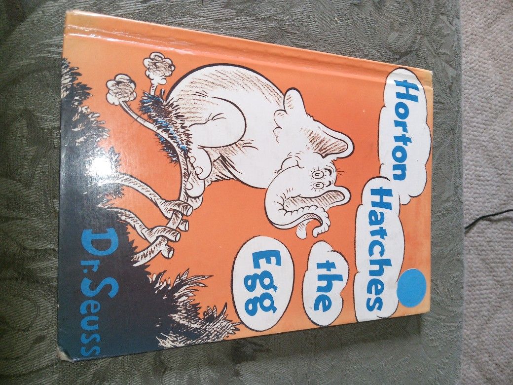 Horton Hatches The Egg Book