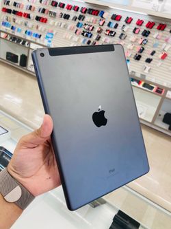 iPad 7th gen 32gb LTE