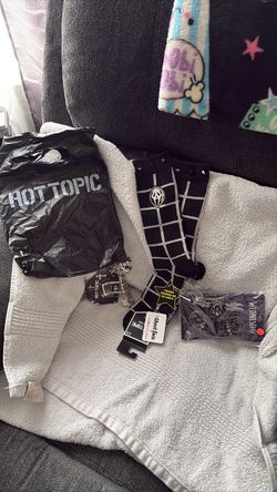 Halloween 👻 Hot topic accessories $15 EACH