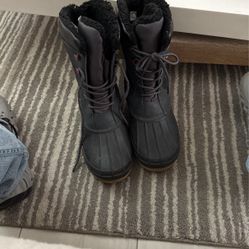 Boots For Snow Size 6