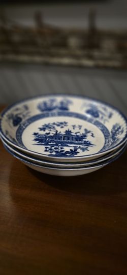 Blue Willow Caravan Japan Soup Bowls