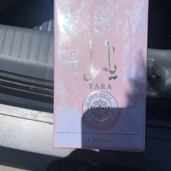 Yara woman perfume