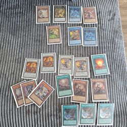 Fallen of the white dragon and lot yu gi oh