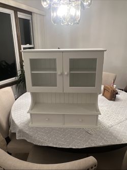 Medicine cabinet