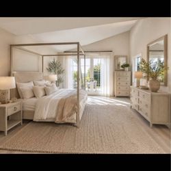 $10,000 COASTAL UNIVERSAL QUEEN BEDROOM- 6 PIECES- NEW CONDITION!!!