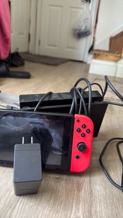 Nintendo Switch Console Bundle – Dock, Joy-Cons & Charger