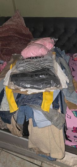 Mixed Clothing Bundle Lot
