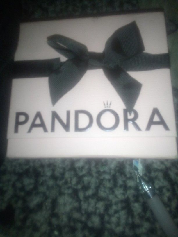 Pandora Charm 