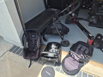 Stroller and car seat set