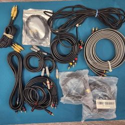 Bulk Lot Of 12 Audio And Video Cables