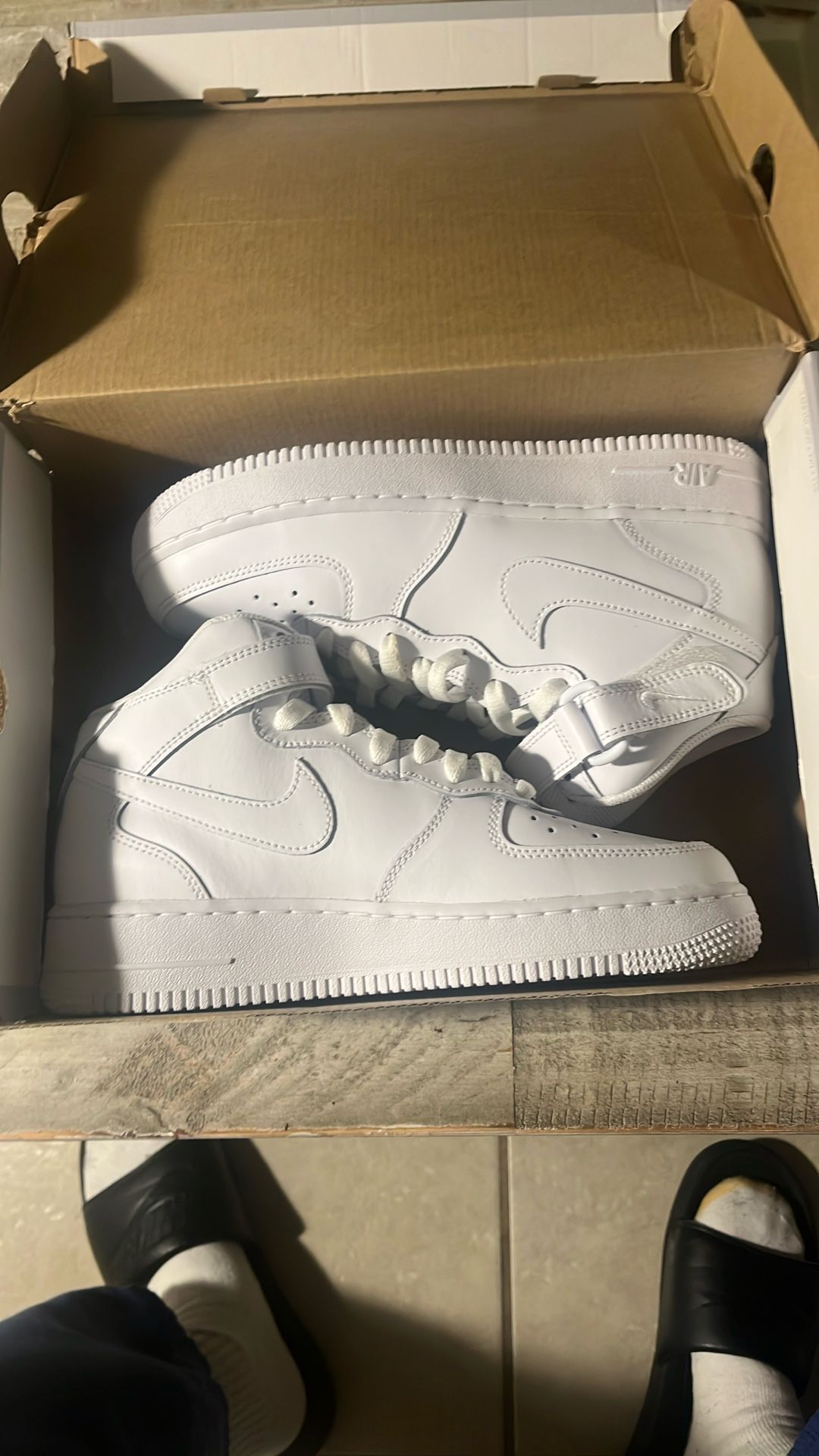 Brand New Air Force 1s Mid Size 6.5 Youth $75