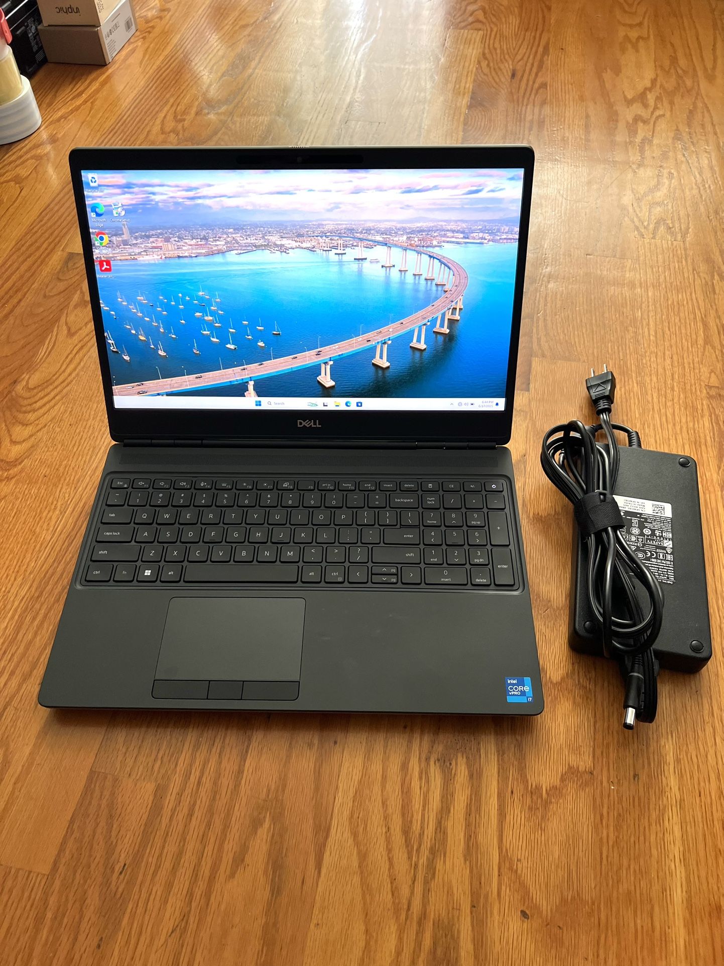 15.6 inches Dell Precision 7560 Laptop Win11 Pro i7 11850H 8-Cores @2.5Ghz RAM 32Gb SSD 512Gb NVidia Microsoft Office 2021 Product 2022
