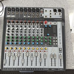 SOUNDCRAFT Signature 12 Multi-Track
