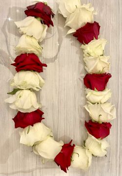 Fresh Rose Leis 