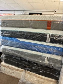 KING SIZE TEMPURPEDIC CONTOUR $799
